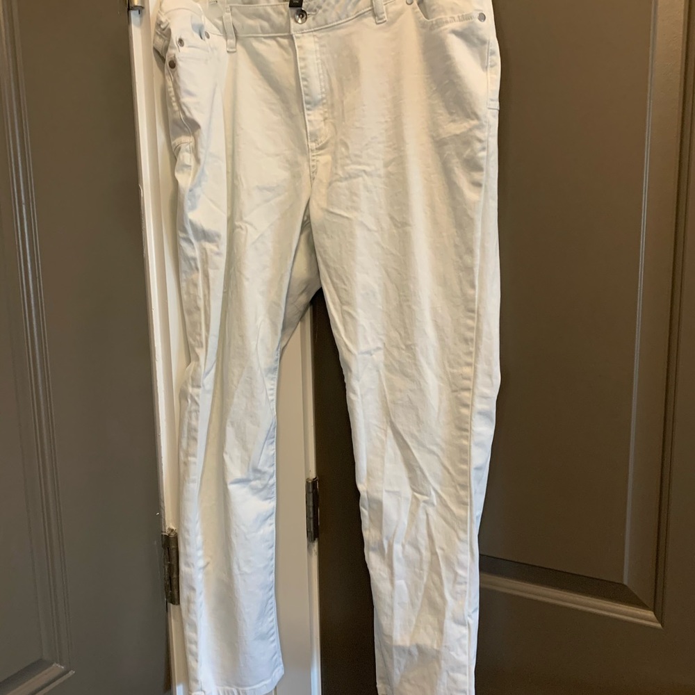 White Jeans - Picture 6 of 7